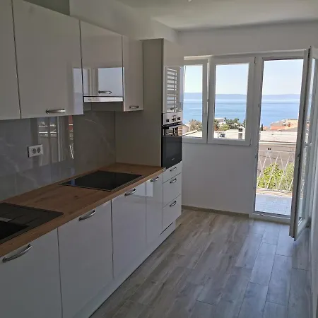 Apartment Adriatic Pavlinovic - Makarska