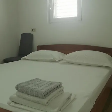 Apartment Adriatic Pavlinovic -